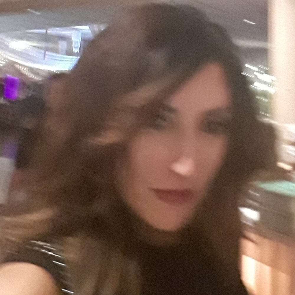 Meet your Posher, Gina